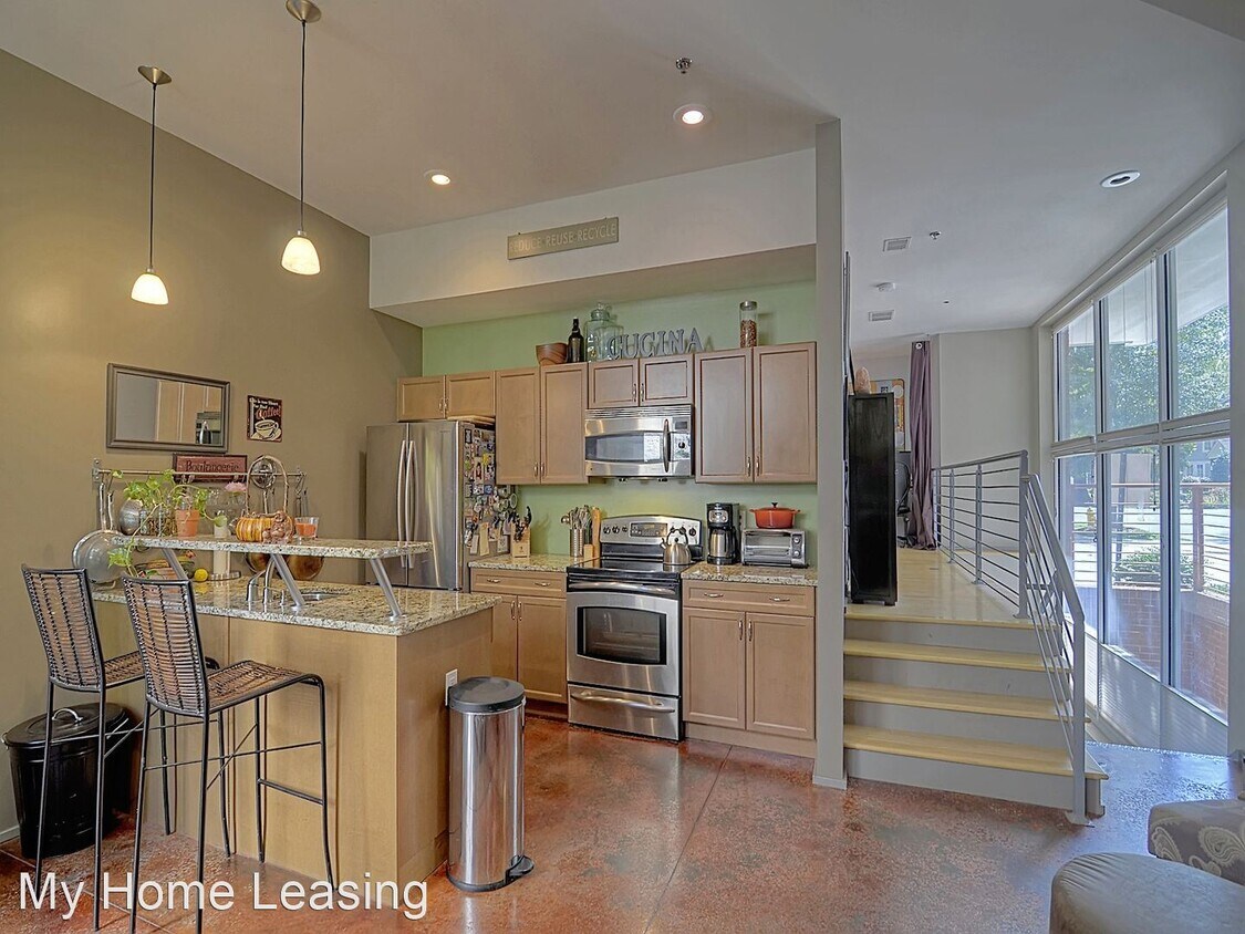 Primary Photo - 1 br, 1 bath House - 297 McDonald Avenue