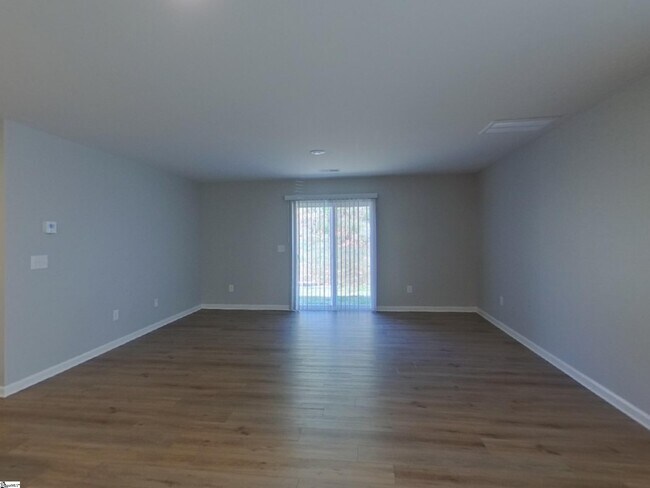 Foto del edificio - 575 Wooden Duck St