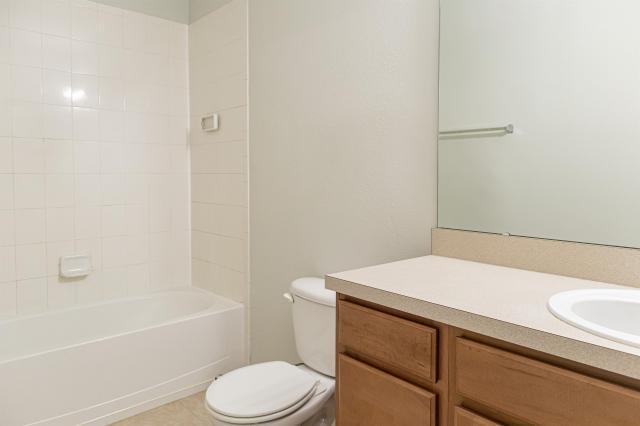 Foto del edificio - 1 bedroom in Orange Park FL 32065