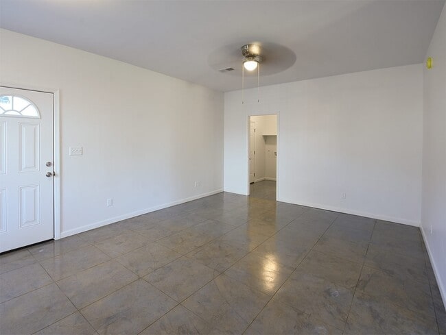 Building Photo - Built in 2019. 4 beds, 2.5 bath home with easy access to 51 and 385.