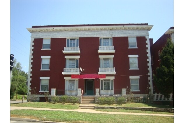 Building Photo - 901-907 Benton Blvd