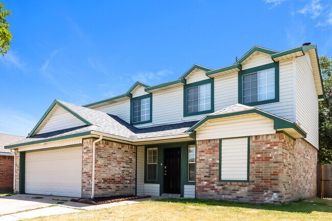 Foto del edificio - 4803 Glen Valley Dr