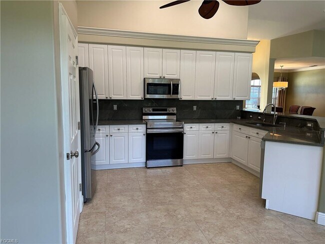 Foto del edificio - 1711 SW 45th St