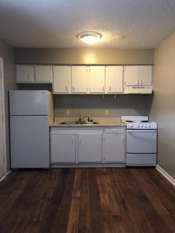 Building Photo - 4527 Tigerland