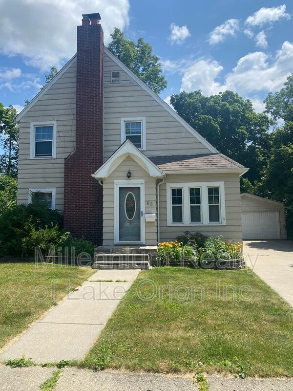 Building Photo - 65 Chippewa Rd