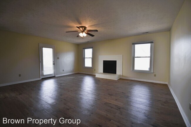 Building Photo - 3 br, 2 bath House - 5758 Cotton Belt Way