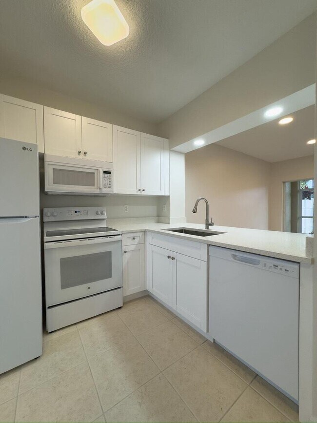 Building Photo - 6946 Blacksmith Way