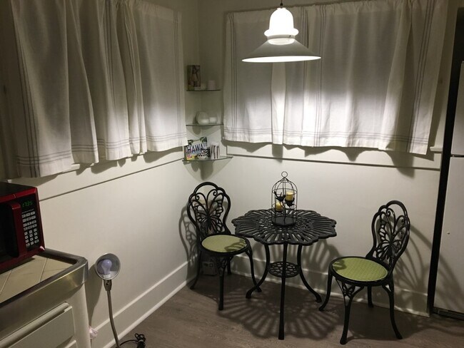 Cocina comedor - 215 Virginia St