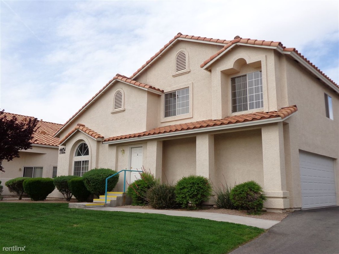 Primary Photo - 800 Desert Oak Ct