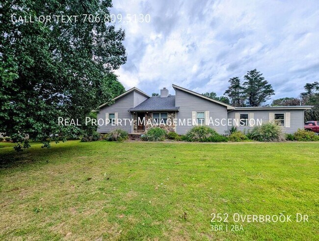 Foto del edificio - 252 Overbrook Dr