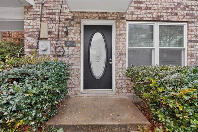 Foto del edificio - 3925 Brandon Park Dr