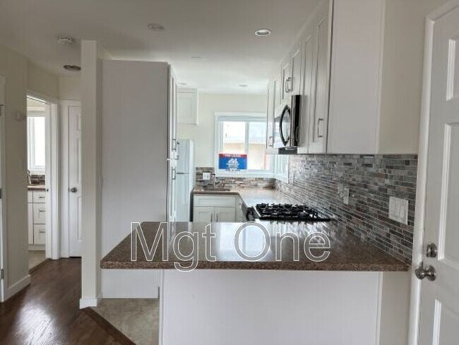 Foto del edificio - 3908 River Ave