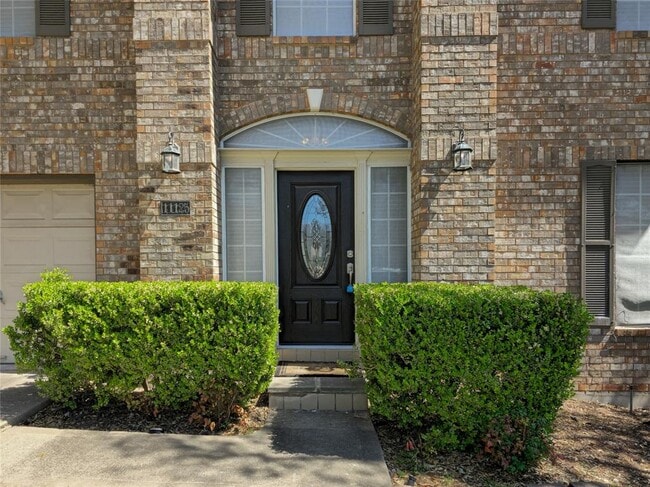 Foto del edificio - 11125 Savin Hill Ln