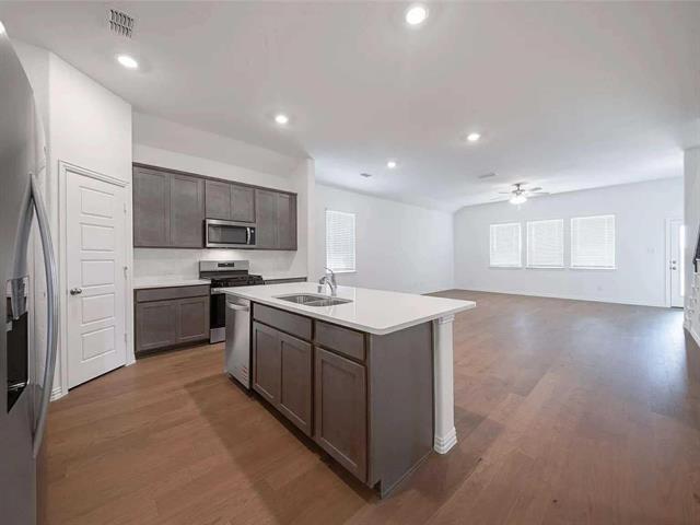 Foto del edificio - 104 Anson Dr