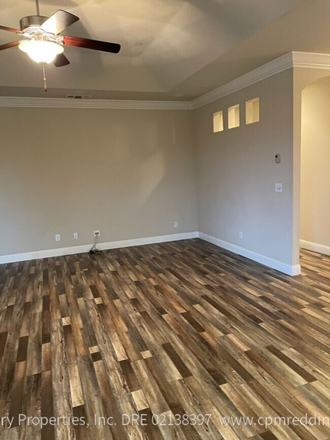 Foto del edificio - Custom Home with Upgrades Near Clover Creek Preserve Coming Available June 1st!