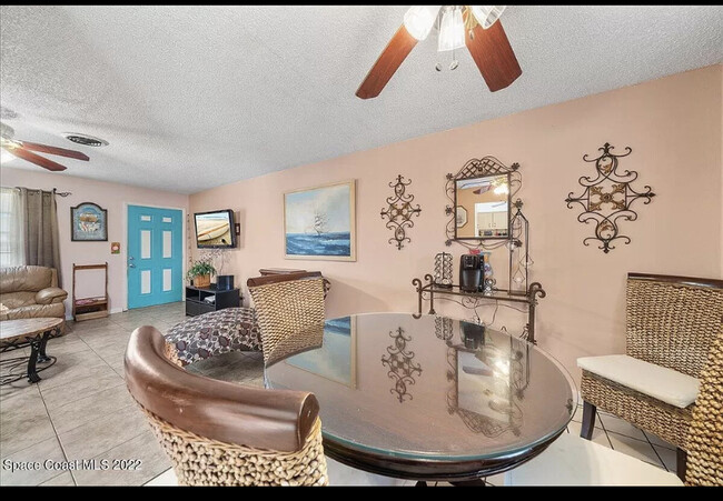 Foto del edificio - 201 Taylor Ave