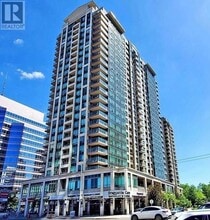 Building Photo - 18 Parkview Ave