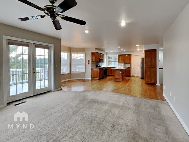 Foto del edificio - 6613 46th Ave Ct E