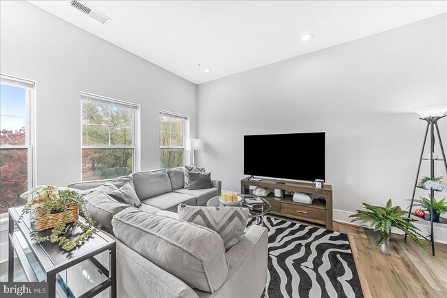 Foto del edificio - 537 Apple St