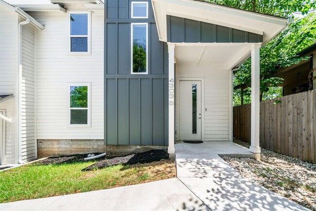 Building Photo - 4303 Banister Ln