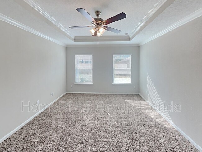 Building Photo - 368 Ponderosa Dr