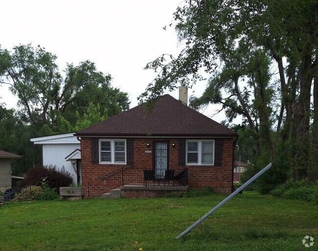Building Photo - 2512 N 78th Ave