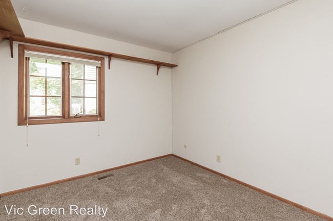 Building Photo - 3 br, 2 bath House - 435 Whispering Pines St