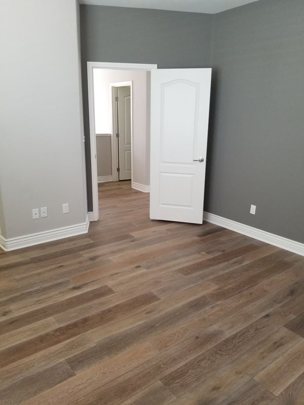 Building Photo - 9040 Coromar Ct