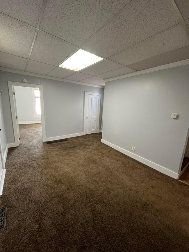 Foto del edificio - 1227 E Chestnut St