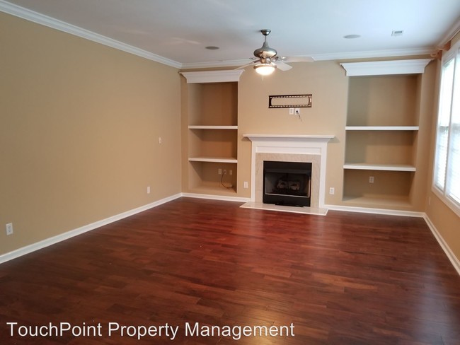 Building Photo - 15530 Sullivan Ridge Dr