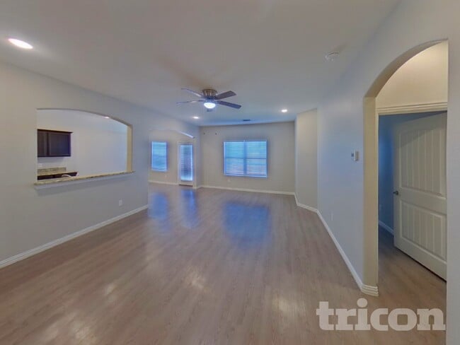 Building Photo - 110 Columbia St