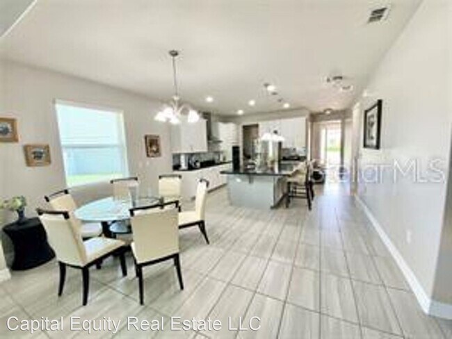 Building Photo - 4 br, 2.5 bath House - 2940 Avian Loop