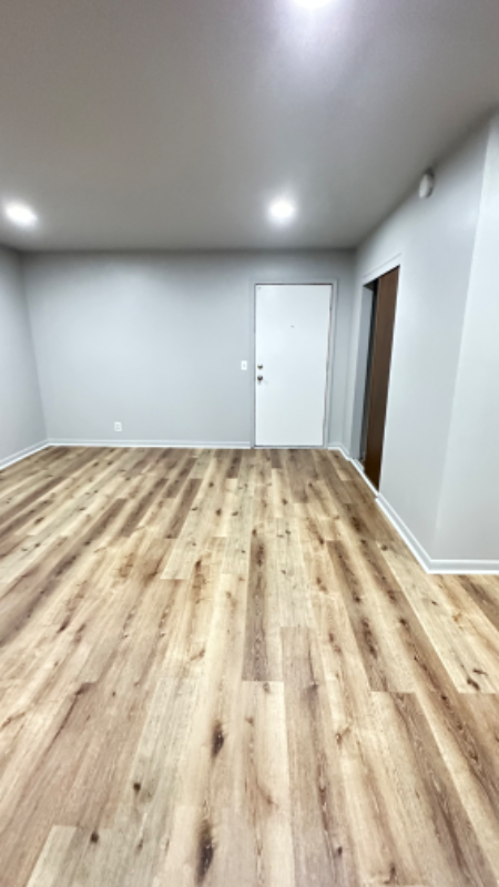 Foto principal - 815 E Wayne Ave