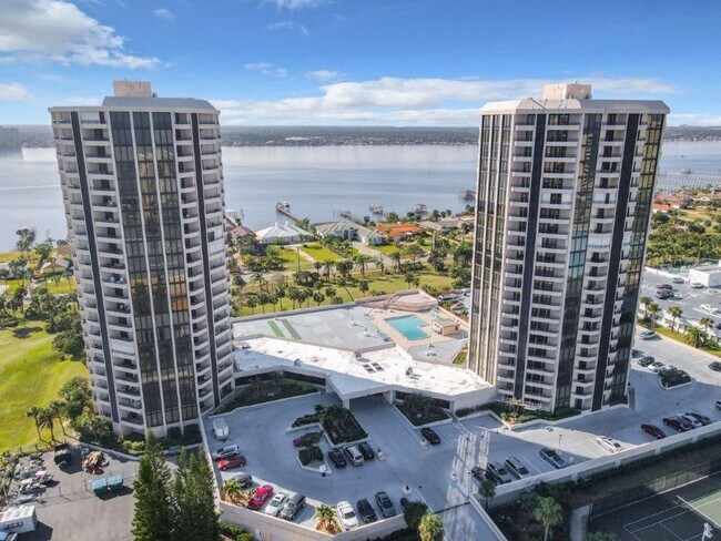 Photo - Furnished 3rd Floor Condo Overlooking The ...