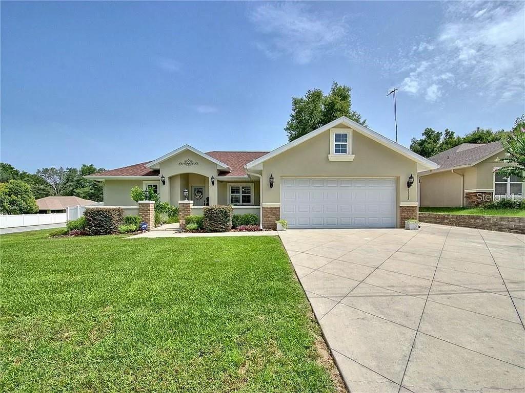 8313 SE 162nd St, Summerfield, FL 34491 House Rental in Summerfield