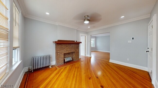 Foto del edificio - 58 Montrose St
