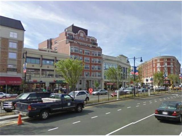 Foto del edificio - 540 Commonwealth Ave