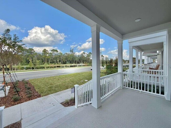 Foto del edificio - 2444 Celebration Blvd