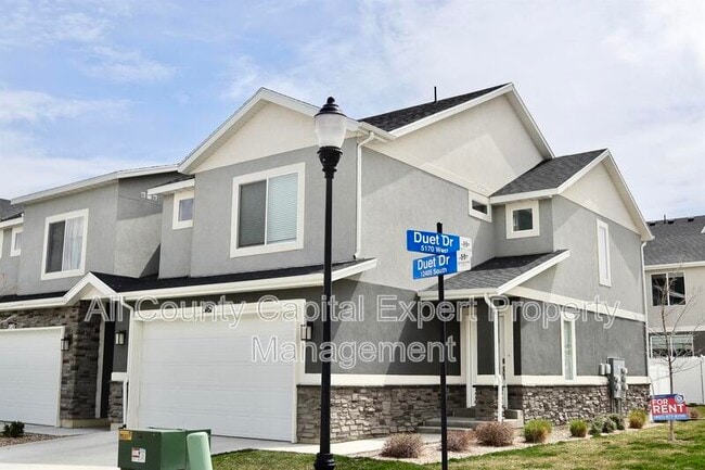 Building Photo - 5167 W Duet Dr