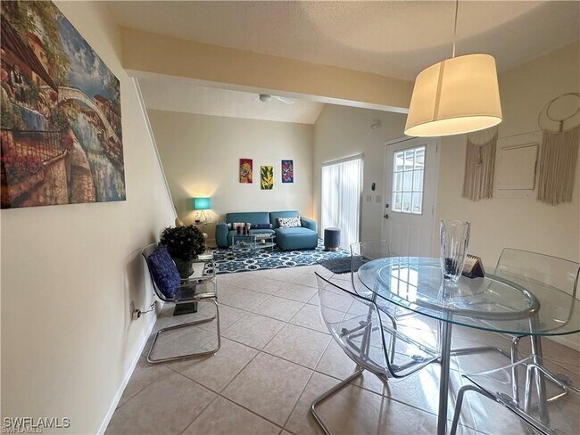 Foto del edificio - 13345 Broadhurst Loop