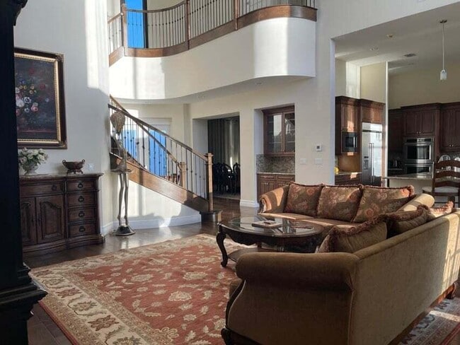 Building Photo - 16743 Picardy Way