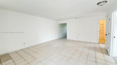 Building Photo - 5605 Ninth Ave