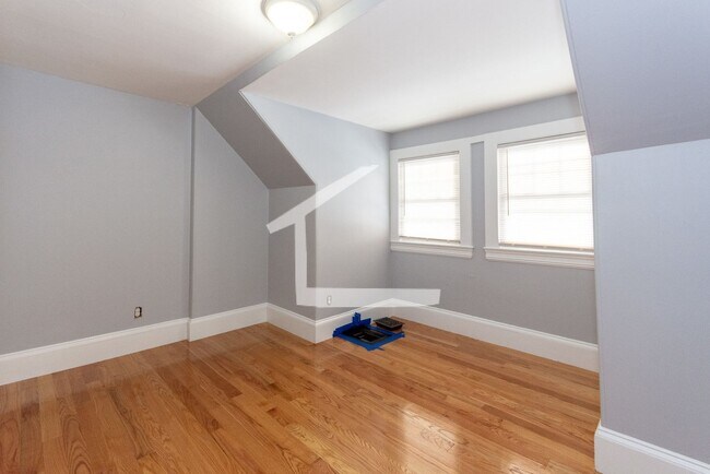 Building Photo - 117-115 Franklin St, #115