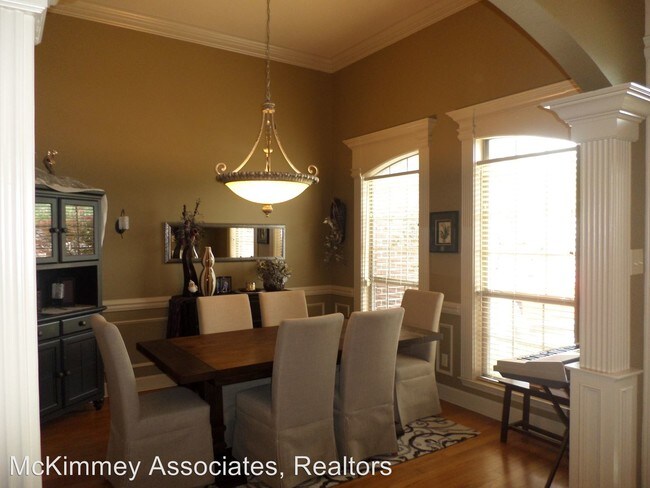 Building Photo - 4 br, 2 bath House - 147 Feldspar