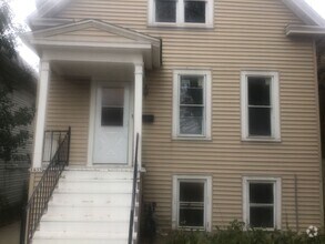 Building Photo - 1435 W Arthur Ave