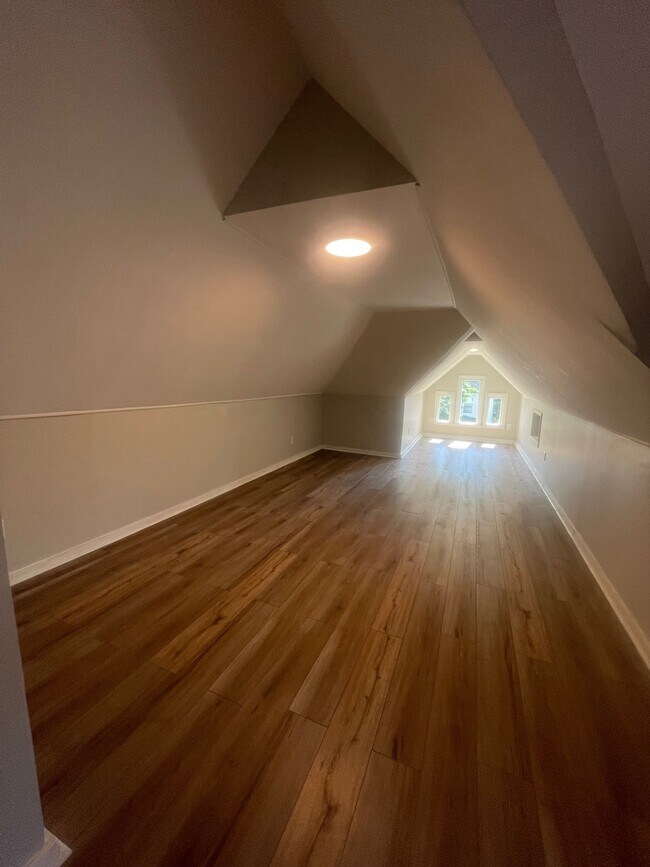 Foto del edificio - 851 Linwood Ave