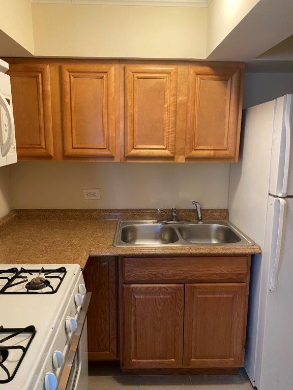 Foto principal - 7235 Randolph St
