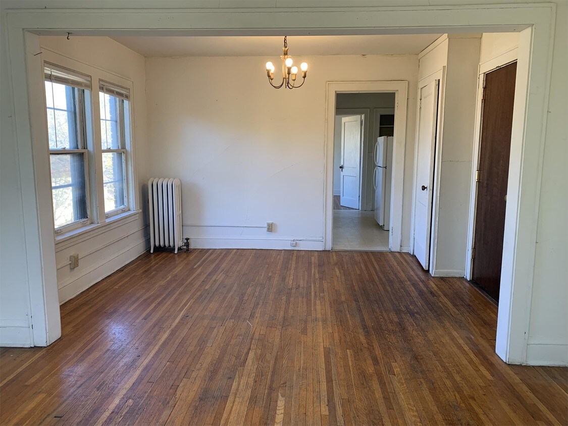 Primary Photo - 382 Pierce St