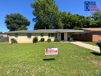 Building Photo - 1500 Hendrix Ave