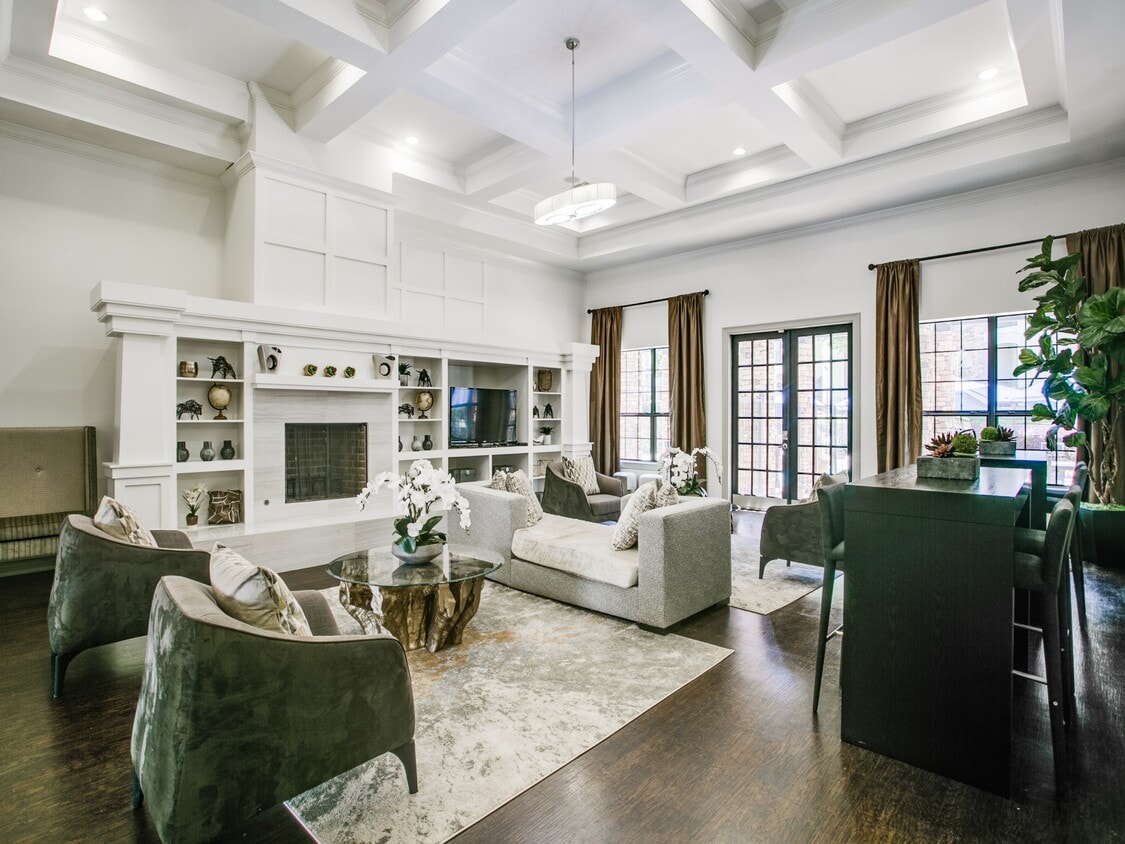 5 Oaks Apartments Houston, TX